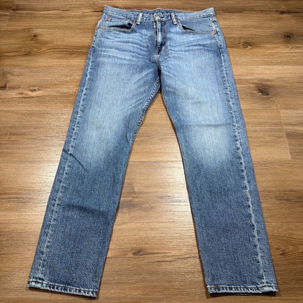 Levi's 502 Jeans Men's 33x30 Blue Taper Fit Stretch Denim Medium Wash